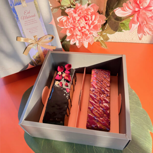 Raya Desserterie Gift Box